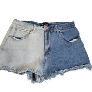 Two-Tone Denim Frayed Hem High-Waisted Shorts Size 11 Almost Famous‎